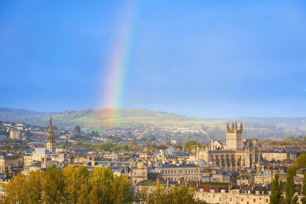 Pure B - Welcoming Bath City 3 Bed House Free Parking & Wifi Bagian luar foto