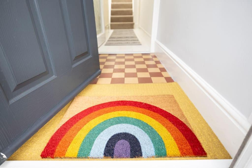 Pure B - Welcoming Bath City 3 Bed House Free Parking & Wifi Bagian luar foto