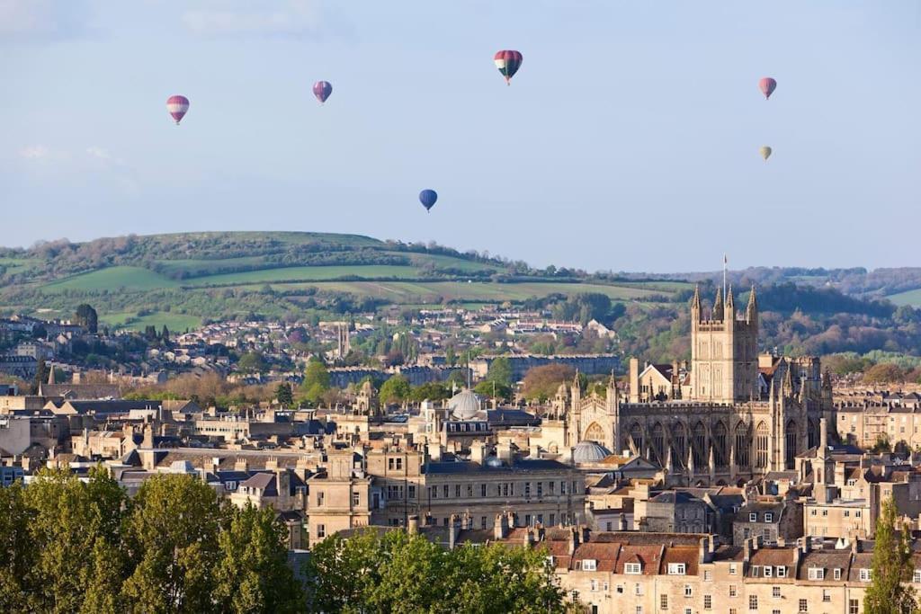 Pure B - Welcoming Bath City 3 Bed House Free Parking & Wifi Bagian luar foto